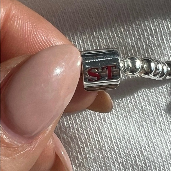 Stranger Things Friends Don't Lie Bracelet, Size: 17cm / 6.7” - Picture 3 of 11